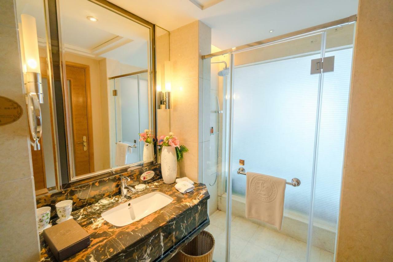 King Century Hotel Zhongshan  Εξωτερικό φωτογραφία